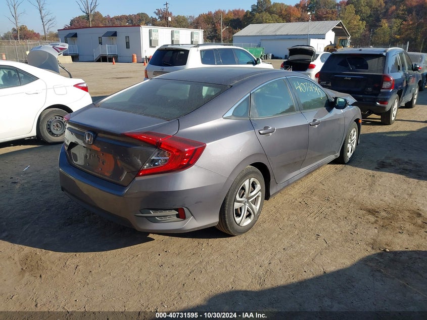 VIN 19XFC2F59JE206037 2018 HONDA CIVIC LX