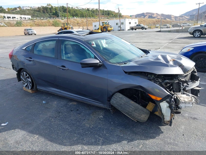 VIN 2HGFC2F78JH580811 2018 HONDA CIVIC EX