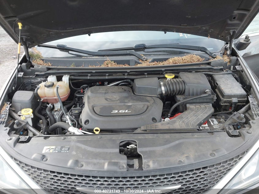 VIN 2C4RC1BG5HR613571 2017 CHRYSLER PACIFICA TOURING-L