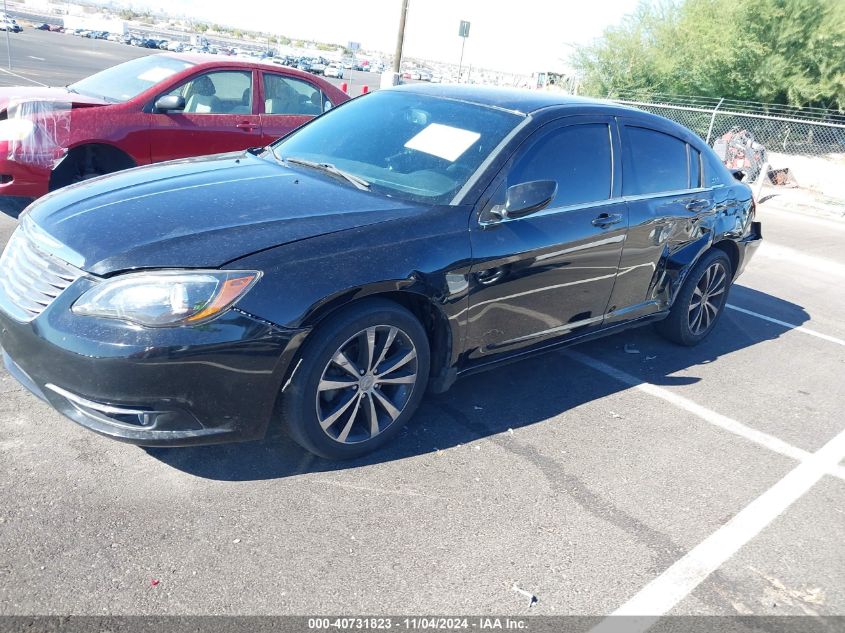 2013 Chrysler 200 Limited VIN: 1C3CCBCG0DN706925 Lot: 40731823