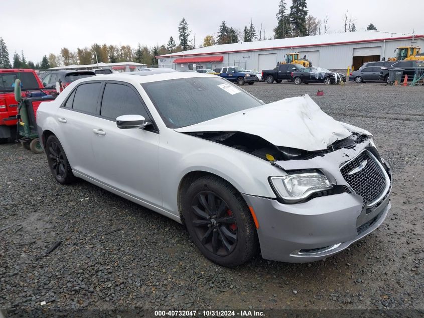 2017 Chrysler 300C Awd VIN: 2C3CCAKG2HH571652 Lot: 40732047