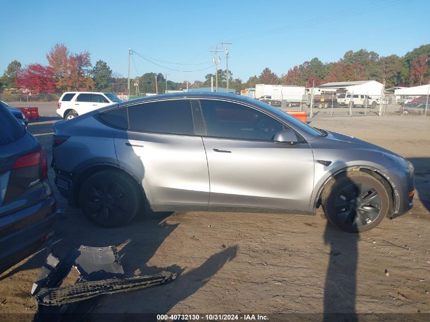 2024 Tesla Model Y Long Range Dual Motor All-Wheel Drive VIN: 7SAYGDEE8RA300037 Lot: 40732130