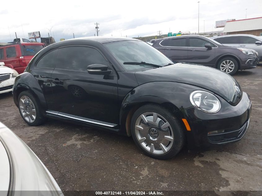 2012 Volkswagen Beetle 2.5L VIN: 3VWJP7AT9CM624993 Lot: 40732148