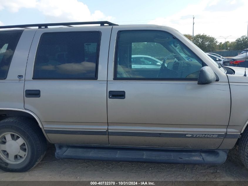 1999 Chevrolet Tahoe Lt VIN: 1GNEC13R0XJ517825 Lot: 40732370