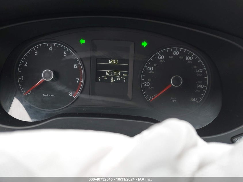2012 VOLKSWAGEN JETTA VIN: 3VW2K7AJ0CM370334