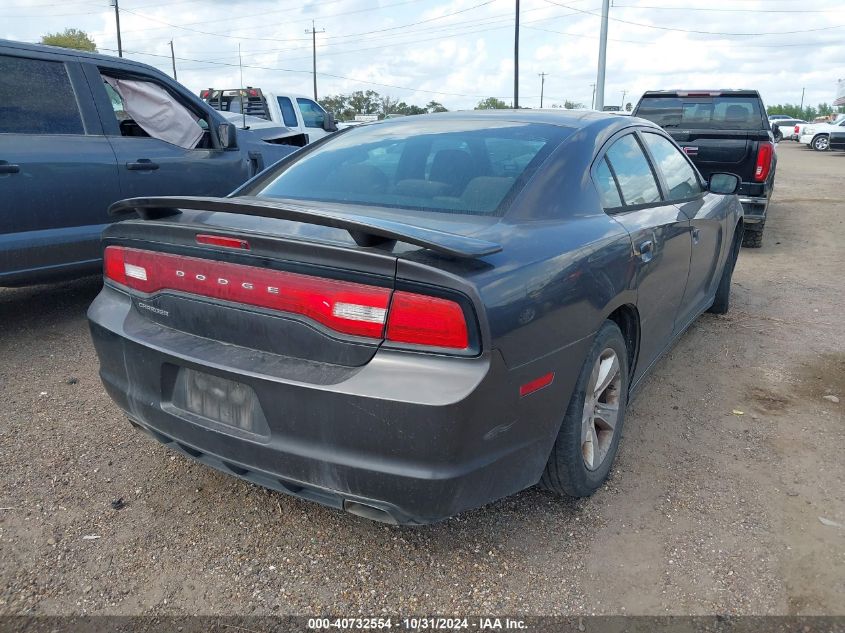 VIN 2C3CDXBG5DH737494 2013 Dodge Charger, SE no.4