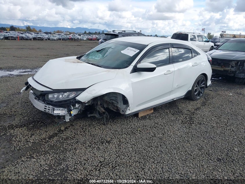 2018 HONDA CIVIC VIN: SHHFK7H43JU402858