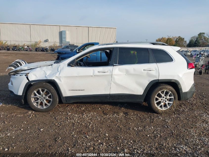 VIN 1C4PJLCB2JD561109 2018 JEEP CHEROKEE LATITUDE FWD