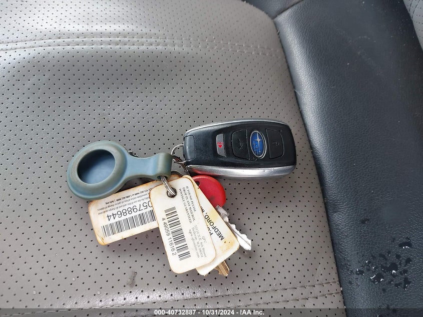 2021 SUBARU FORESTER LIMITED - JF2SKAUC0MH561062