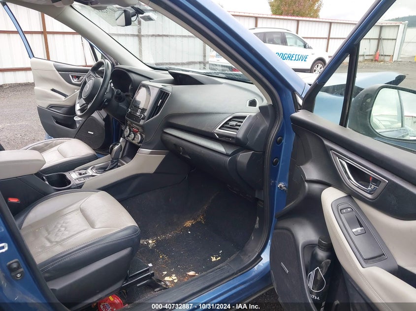 2021 SUBARU FORESTER LIMITED - JF2SKAUC0MH561062