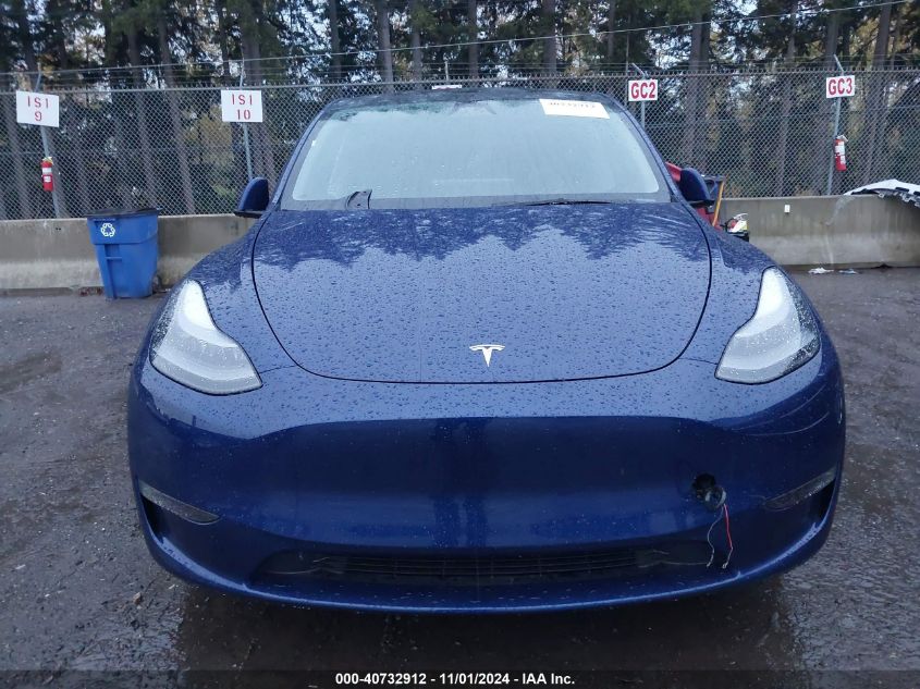 2024 Tesla Model Y Long Range Dual Motor All-Wheel Drive VIN: 7SAYGDEE8RF114761 Lot: 40732912