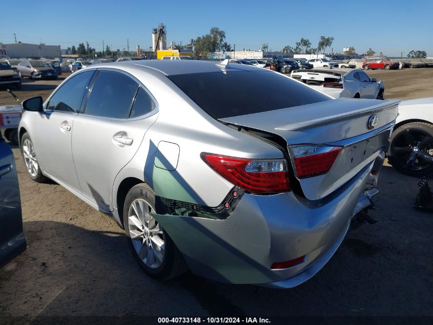 VIN JTHBW1GG4D2014136 2013 Lexus ES, 300H no.3