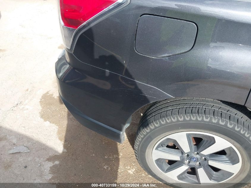 2017 Subaru Forester 2.5I Premium VIN: JF2SJAEC1HG570592 Lot: 40733159