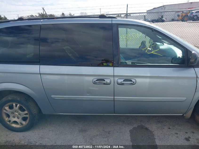 2004 Dodge Grand Caravan Sxt VIN: 2D4GP44LX4R601923 Lot: 40733932