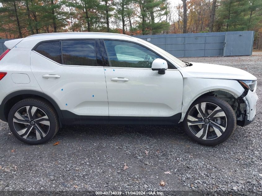 2024 Volvo Xc40 B5 Plus Bright Theme VIN: YV4L12UE2R2356332 Lot: 40734339