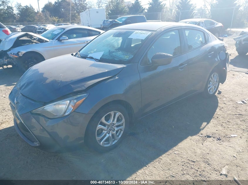 VIN 3MYDLBYV5HY153139 2017 TOYOTA YARIS IA