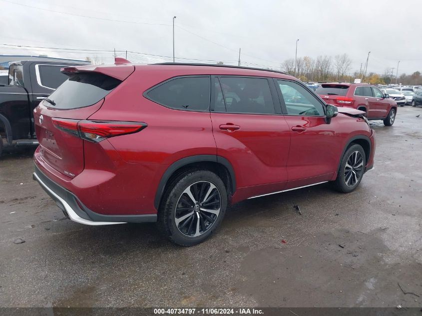 2022 TOYOTA HIGHLANDER XSE - 5TDLZRBH3NS205651