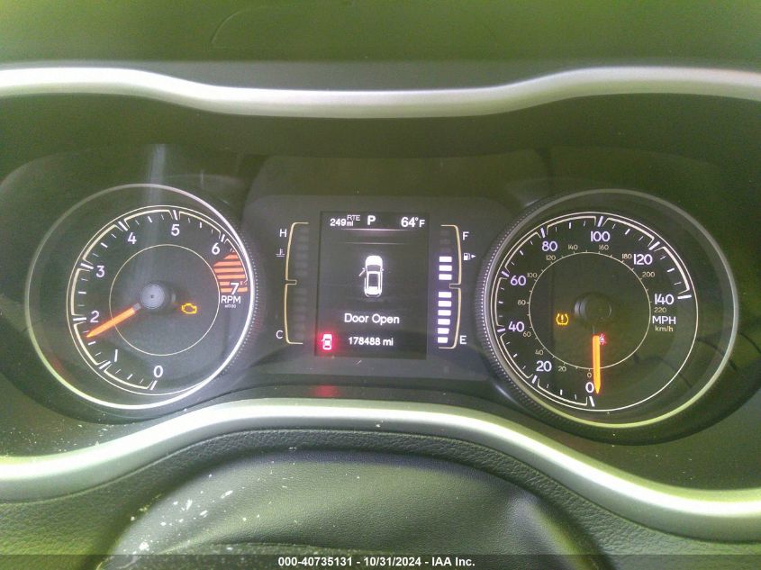 2017 JEEP CHEROKEE SPORT FWD - 1C4PJLAB8HW664035