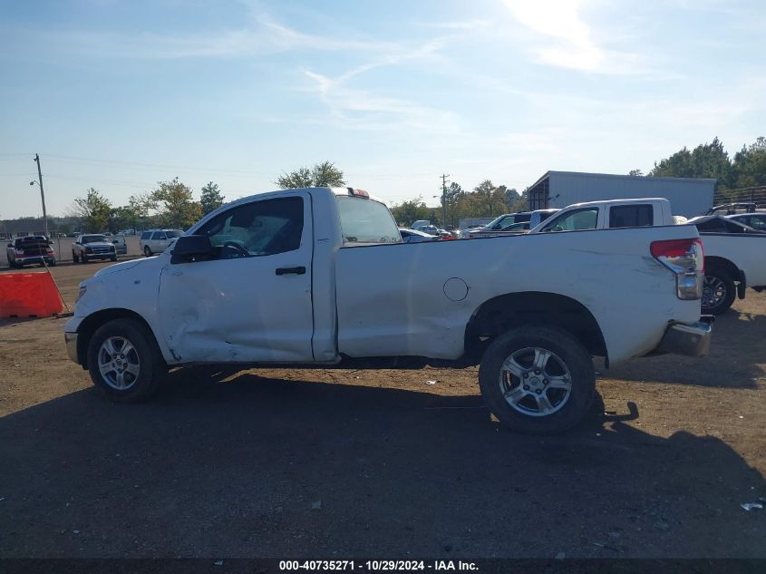 2008 Toyota Tundra Base V6 VIN: 5TFLU52198X013921 Lot: 40735271