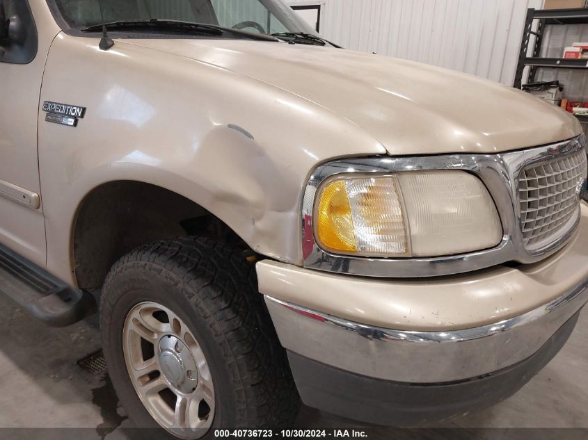 1999 Ford Expedition Eddie Bauer/Xlt VIN: 1FMPU18L3XLB67626 Lot: 40736723