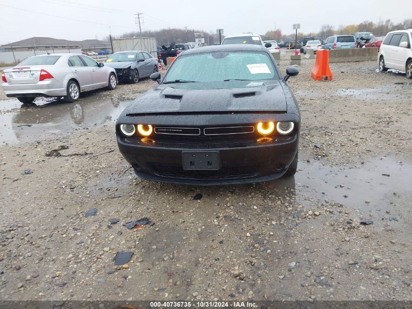 2018 Dodge Challenger Sxt VIN: 2C3CDZAG8JH276686 Lot: 40736735