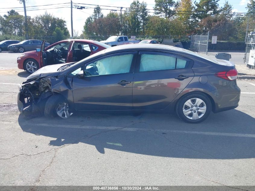 2017 Kia Forte Lx VIN: 3KPFK4A76HE139768 Lot: 40736856