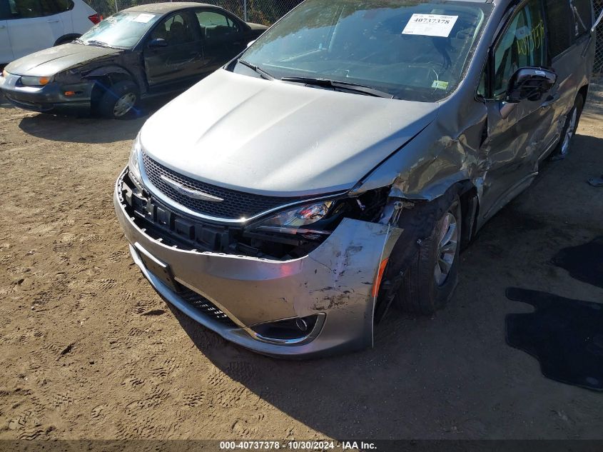 2018 Chrysler Pacifica Touring L VIN: 2C4RC1BG1JR269632 Lot: 40737378