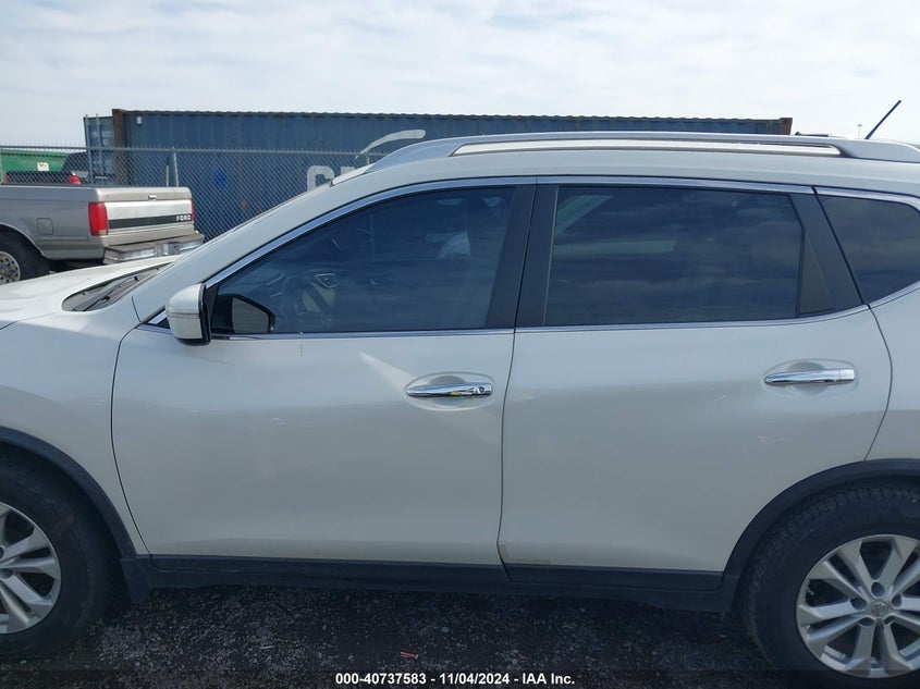 2015 NISSAN ROGUE SV - KNMAT2MT6FP539606