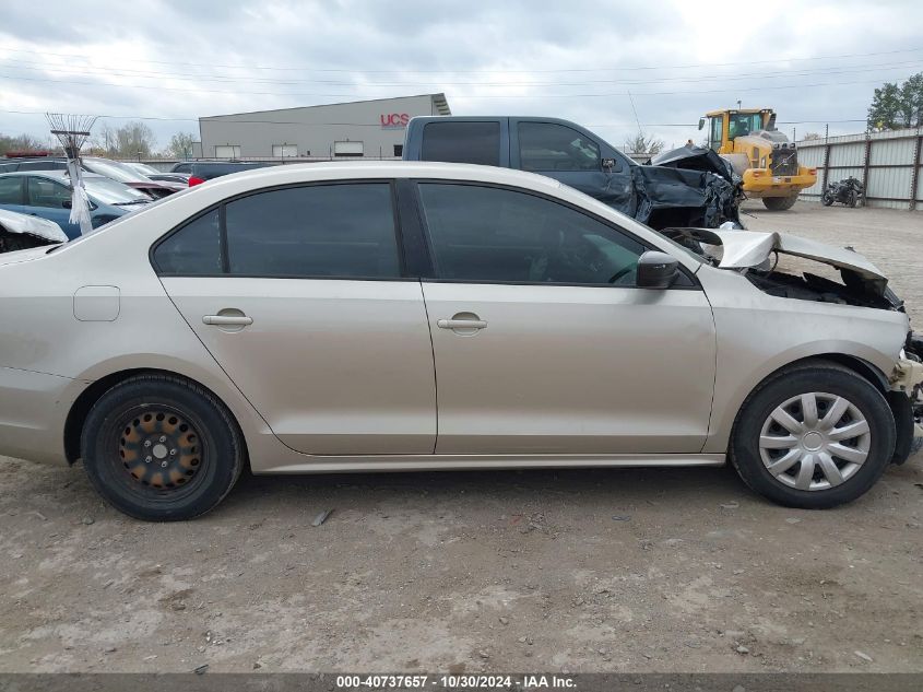 2014 Volkswagen Jetta 2.0L S VIN: 3VW2K7AJ9EM217180 Lot: 40737657