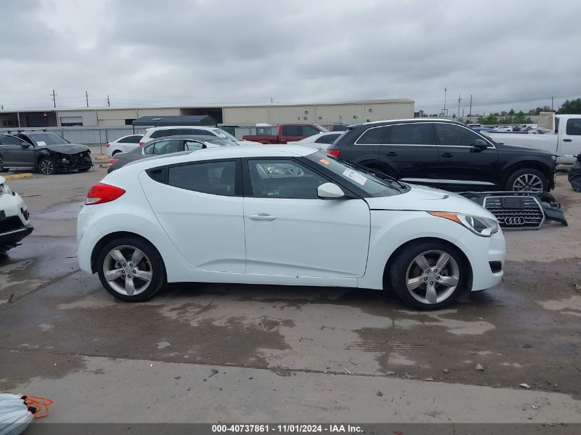 2015 Hyundai Veloster VIN: KMHTC6AD5FU242899 Lot: 40737861