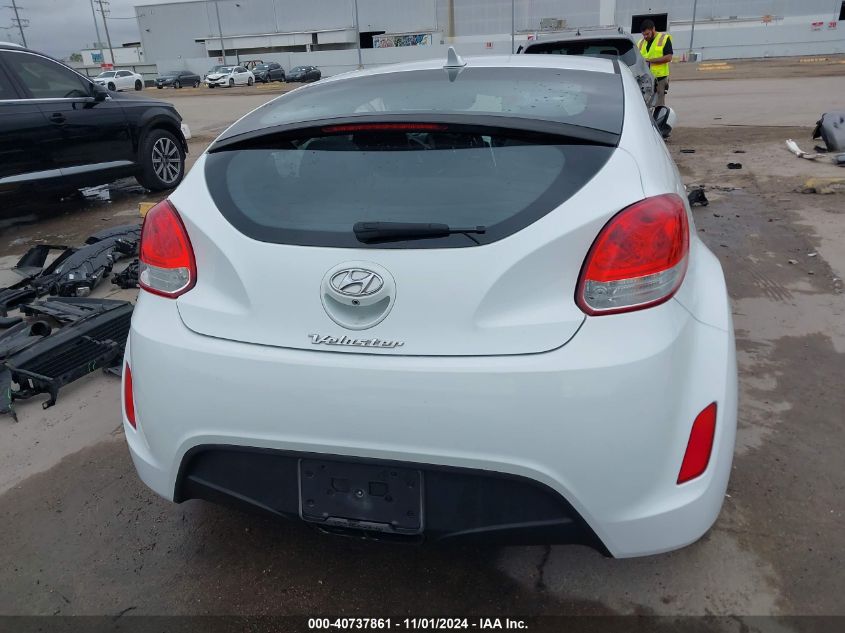 2015 Hyundai Veloster VIN: KMHTC6AD5FU242899 Lot: 40737861