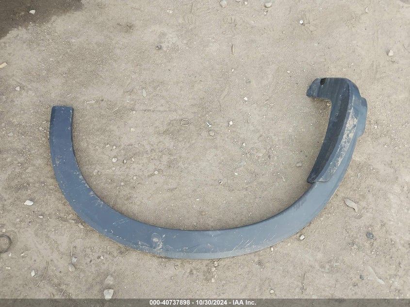 2017 HONDA HR-V LX - 3CZRU6H34HM700636