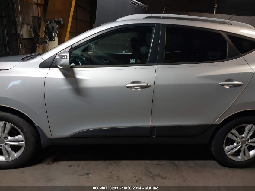 2012 Hyundai Tucson Gls VIN: KM8JUCAC1CU372278 Lot: 40738293