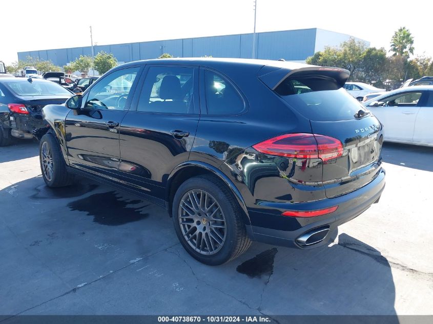 VIN WP1AA2A28HKA83737 2017 PORSCHE CAYENNE no.3