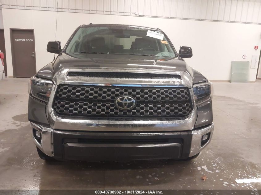 2019 Toyota Tundra Sr5 5.7L V8 VIN: 5TFDY5F15KX792079 Lot: 40738982