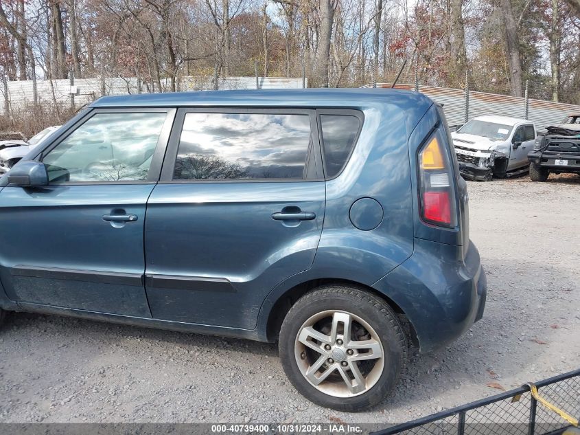 2011 Kia Soul + VIN: KNDJT2A28B7287329 Lot: 40739400