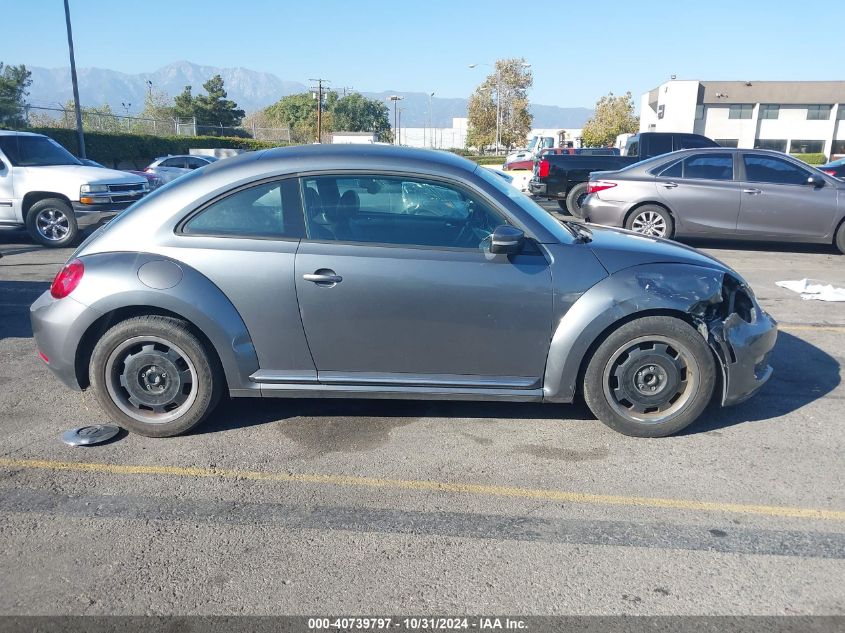 2012 Volkswagen Beetle 2.5L VIN: 3VWJP7ATXCM606583 Lot: 40739797