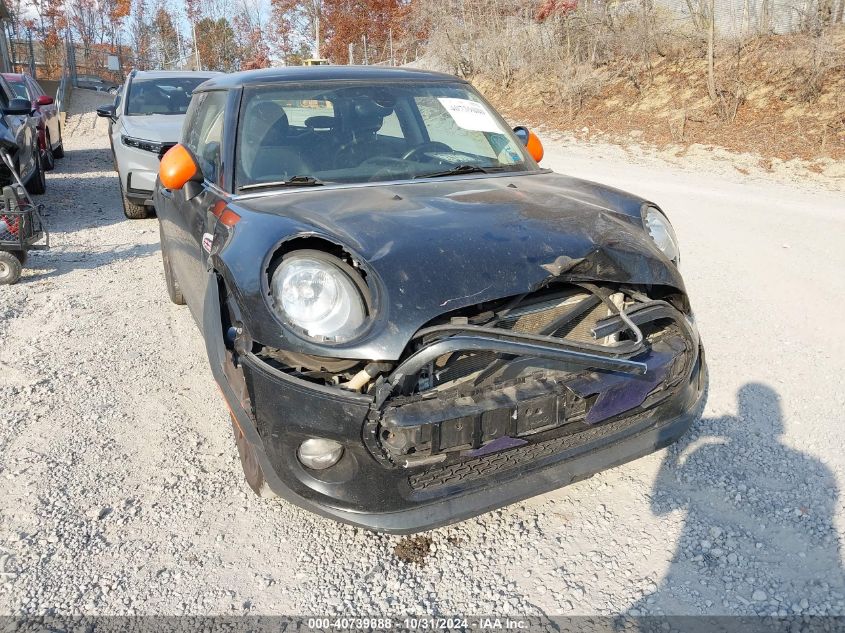 2017 Mini Hardtop Cooper VIN: WMWXP5C32H2G61090 Lot: 40739888