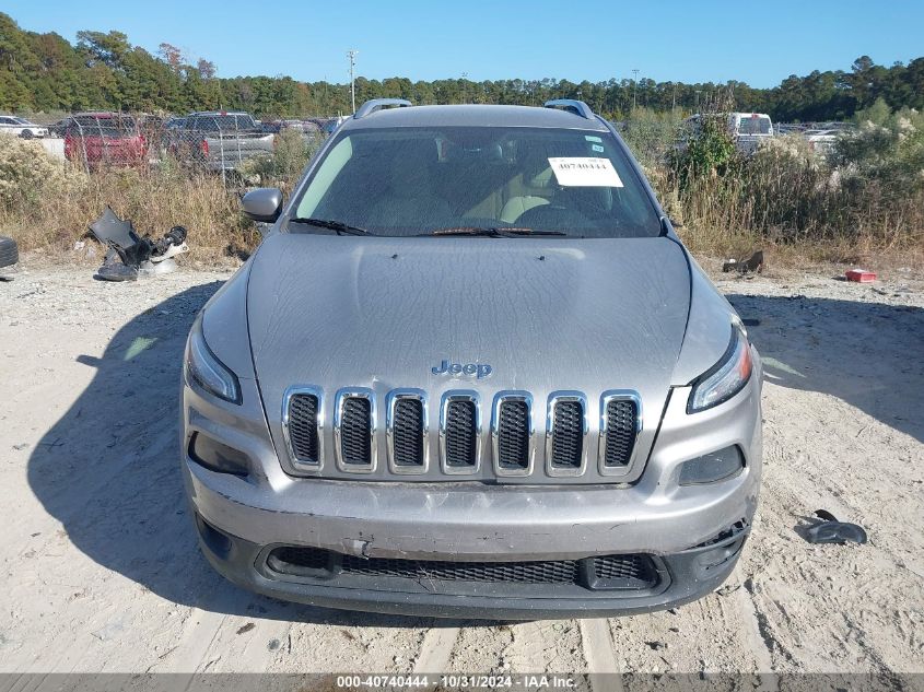 2016 Jeep Cherokee Latitude VIN: 1C4PJLCB2GW135871 Lot: 40740444