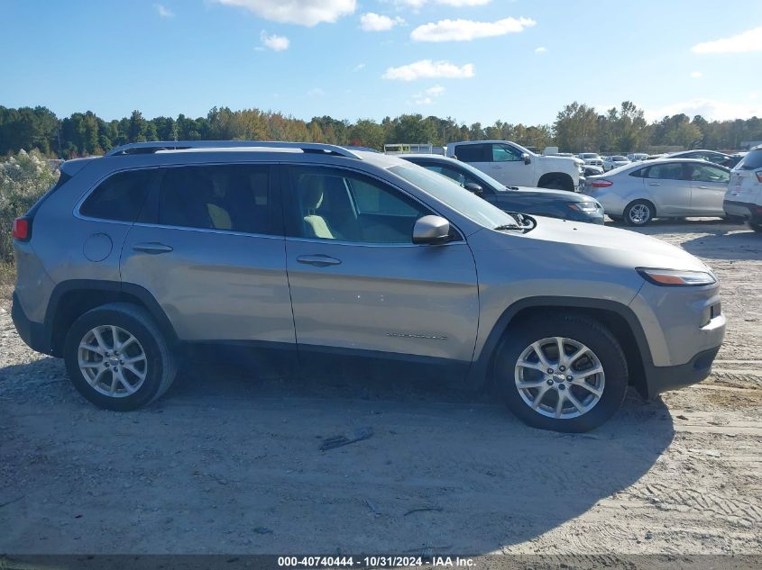 2016 Jeep Cherokee Latitude VIN: 1C4PJLCB2GW135871 Lot: 40740444