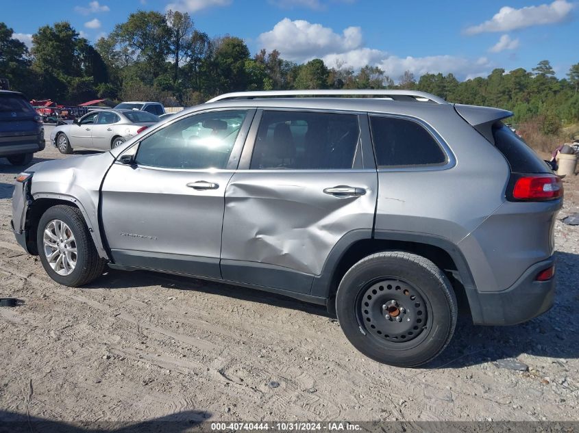 2016 Jeep Cherokee Latitude VIN: 1C4PJLCB2GW135871 Lot: 40740444