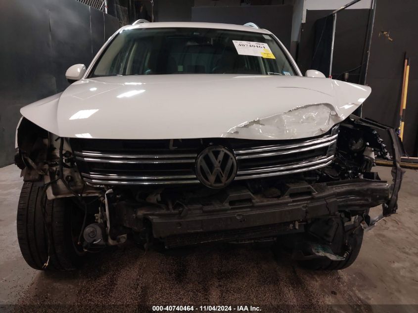 2016 Volkswagen Tiguan Sel VIN: WVGBV7AX4GW614731 Lot: 40740464