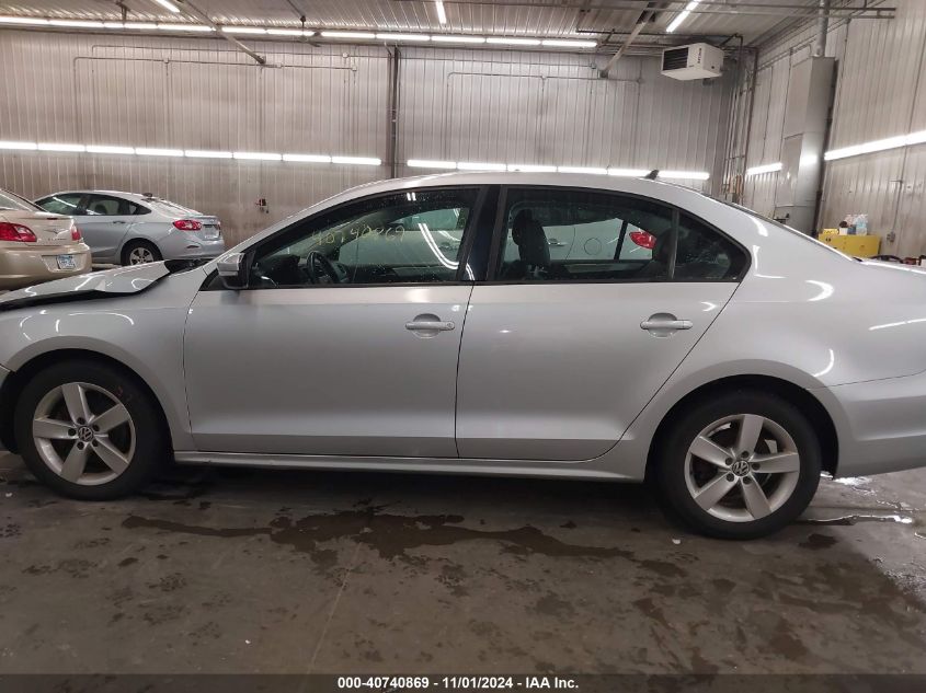 2011 Volkswagen Jetta 2.0L Tdi VIN: 3VWLL7AJ9BM068492 Lot: 40740869