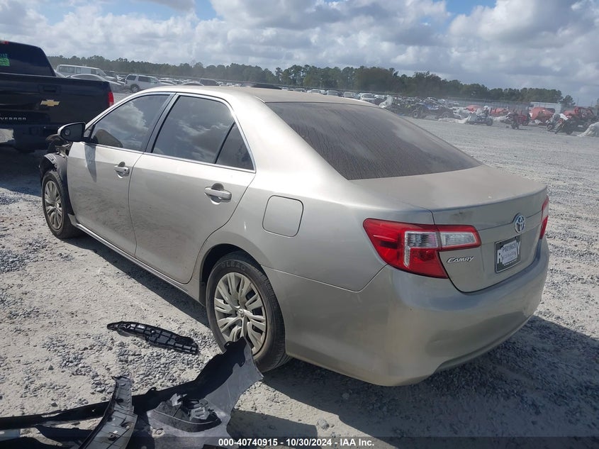 2013 TOYOTA CAMRY LE - 4T4BF1FK5DR283582