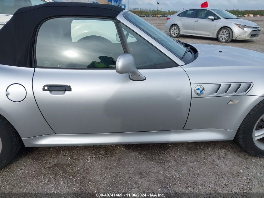 2000 BMW Z3 2.3 VIN: WBACH9344YLG18179 Lot: 40741469