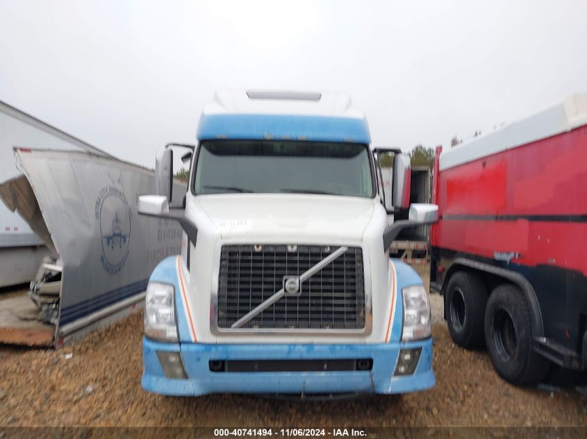 2015 Volvo Vn Vnl VIN: 4V4NC9EH2FN933916 Lot: 40741494