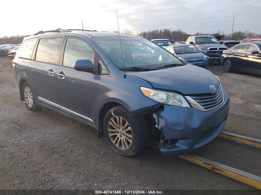 Vin: 5tdyk3dc7es512636, lot: 41230950, toyota sienna xle/limited 2014 img_1
