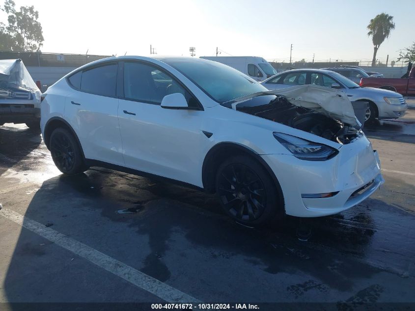 VIN 7SAYGDEE6PA071368 2023 Tesla Model Y, Awd/Long... no.1