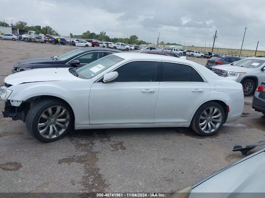 2019 Chrysler 300 Touring L VIN: 2C3CCAAG9KH548152 Lot: 40741961