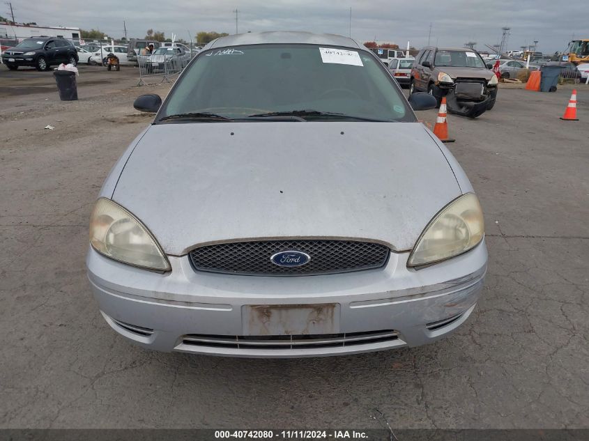 2005 Ford Taurus Se VIN: 1FAFP53285A174745 Lot: 40742080